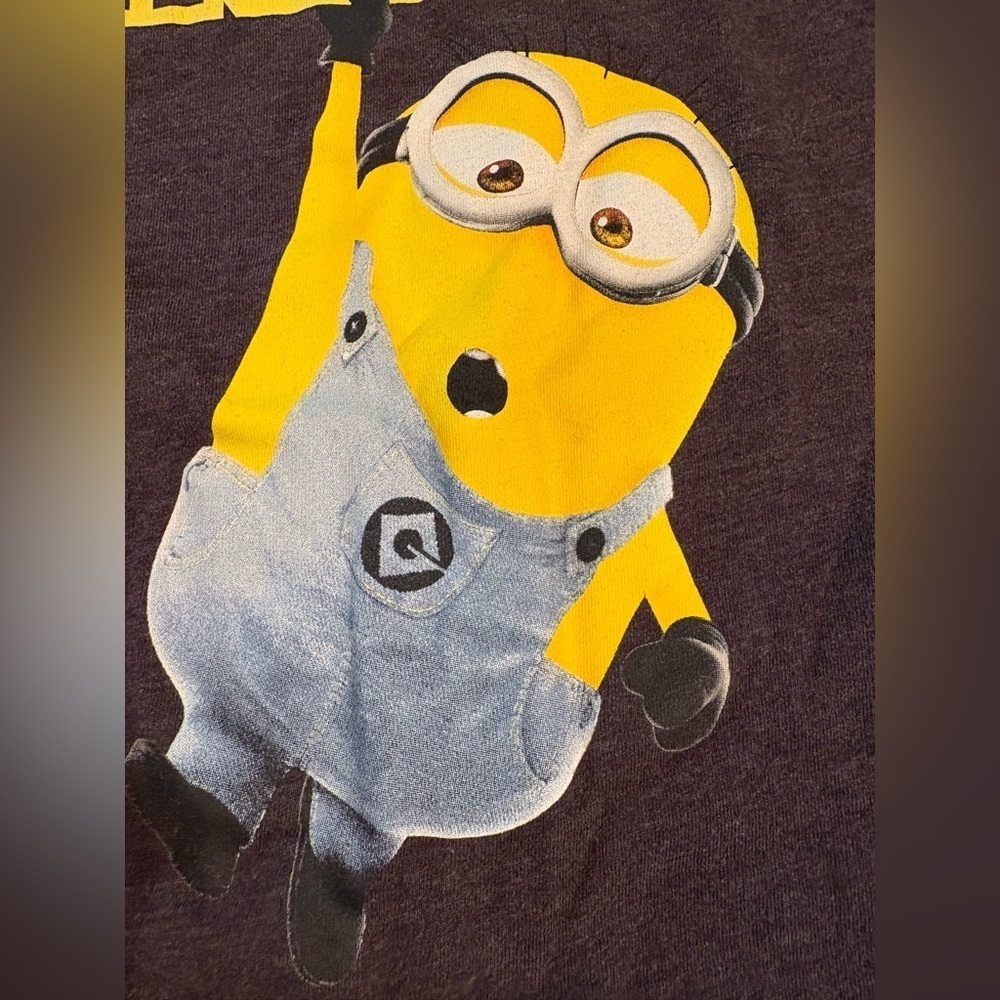 ▪️MINIONS Tee - Picture 5 of 5